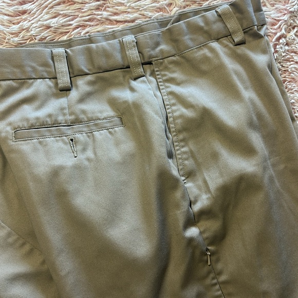 511 men’s khaki pants. - Picture 10 of 10